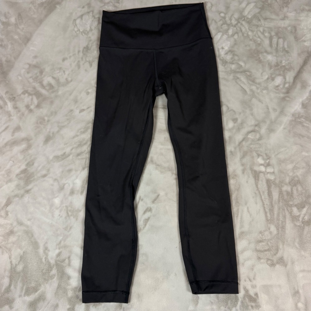 Lululemon Wunder Under High-Rise Crop 21 Luxtreme Black Leggings Size 6